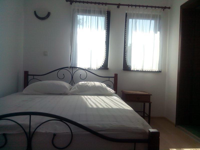 Bobekova Kashta Hotel Panagyurishte Ngoại thất bức ảnh